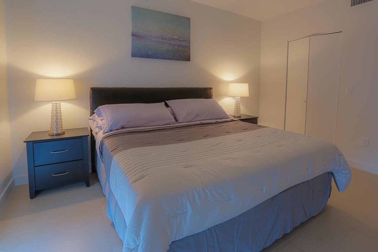 Cote D'Azur Ocean Apartments Маями Бийч Стая снимка