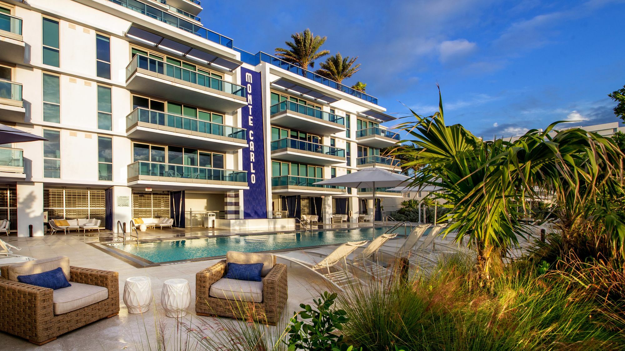 Cote D'Azur Ocean Apartments Маями Бийч Екстериор снимка
